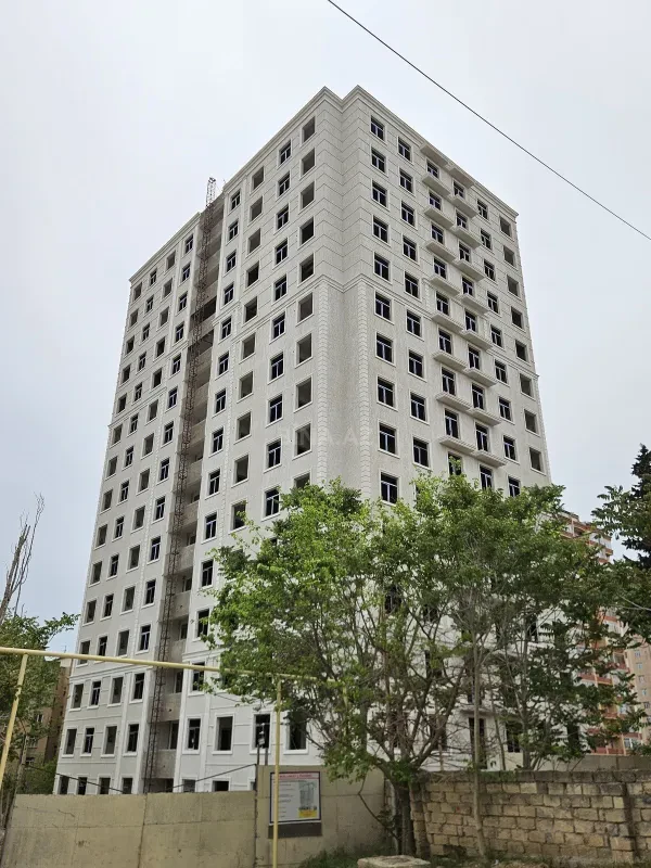 Satılır 1 otaqlı mənzil 60 m²