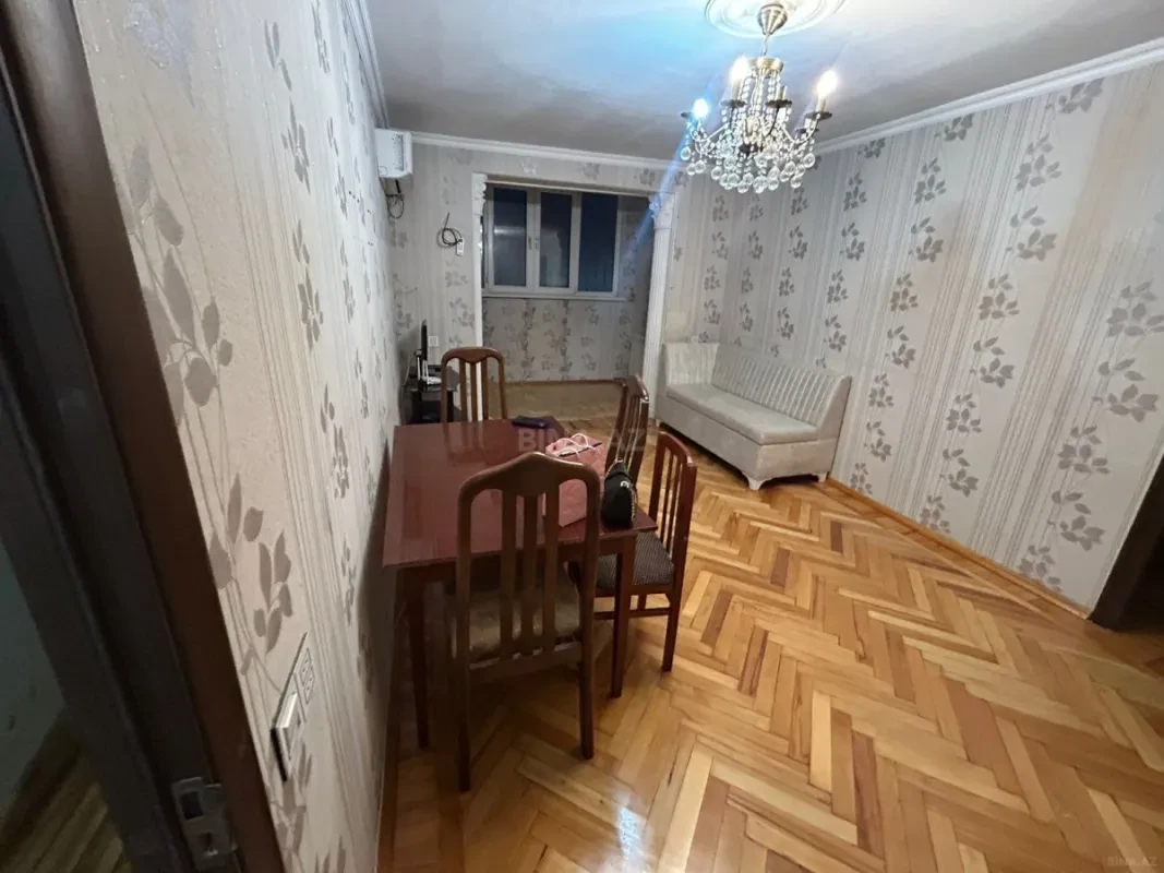 Kirayə verilir 2 otaqlı mənzil 60 m²
