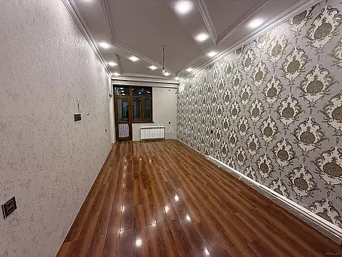Satılır 2 otaqlı mənzil 67 m² — Bakı, 8-ci kilometr 2 otaq 67.00 m²