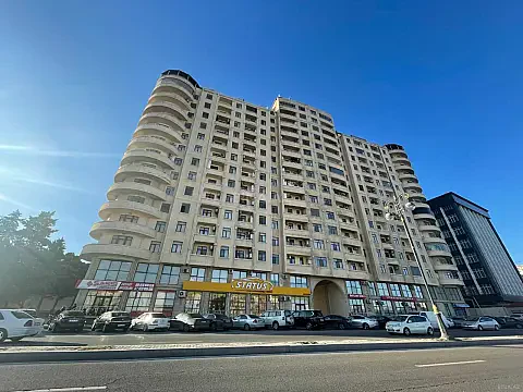 Kirayə verilir 3 otaqlı mənzil 150 m² — Bakı 3 otaq 150.00 m²