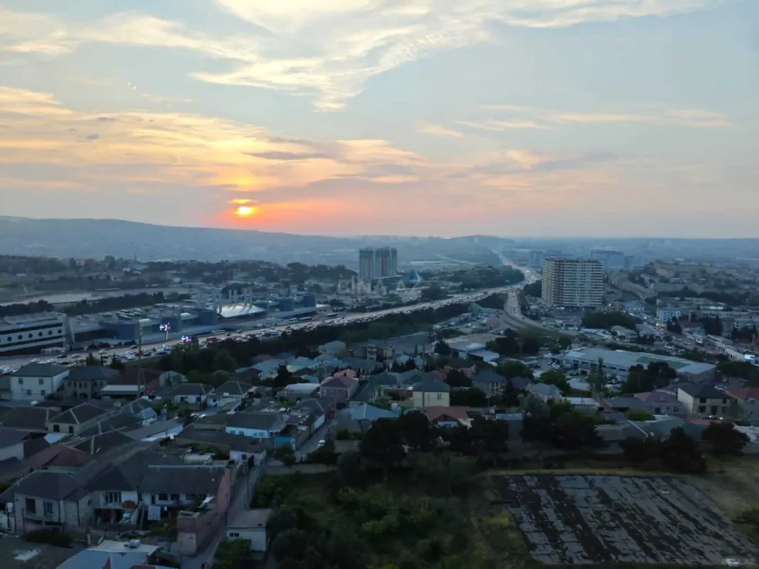 Satılır 2 otaqlı mənzil 55 m²