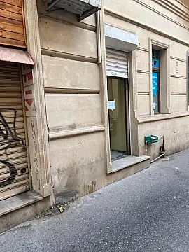Kirayə verilir obyekt 10 m² — Bakı, Sahil qəs. 10.00 m²