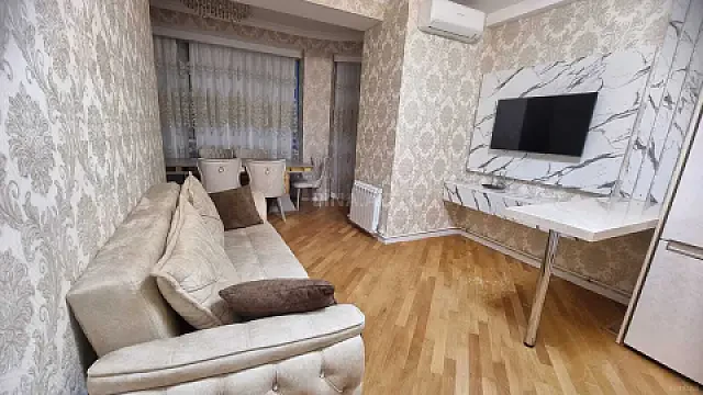 Kirayə verilir 2 otaqlı mənzil 60 m² — Bakı, Xətai 2 otaq 60.00 m²