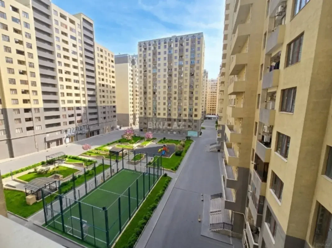 Satılır 3 otaqlı mənzil 105 m²
