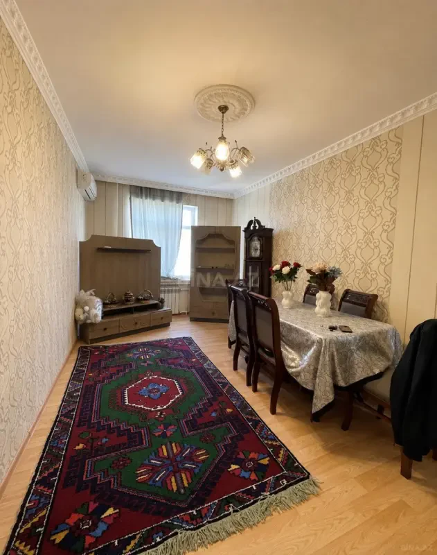 Kirayə verilir 4 otaqlı mənzil 90 m²