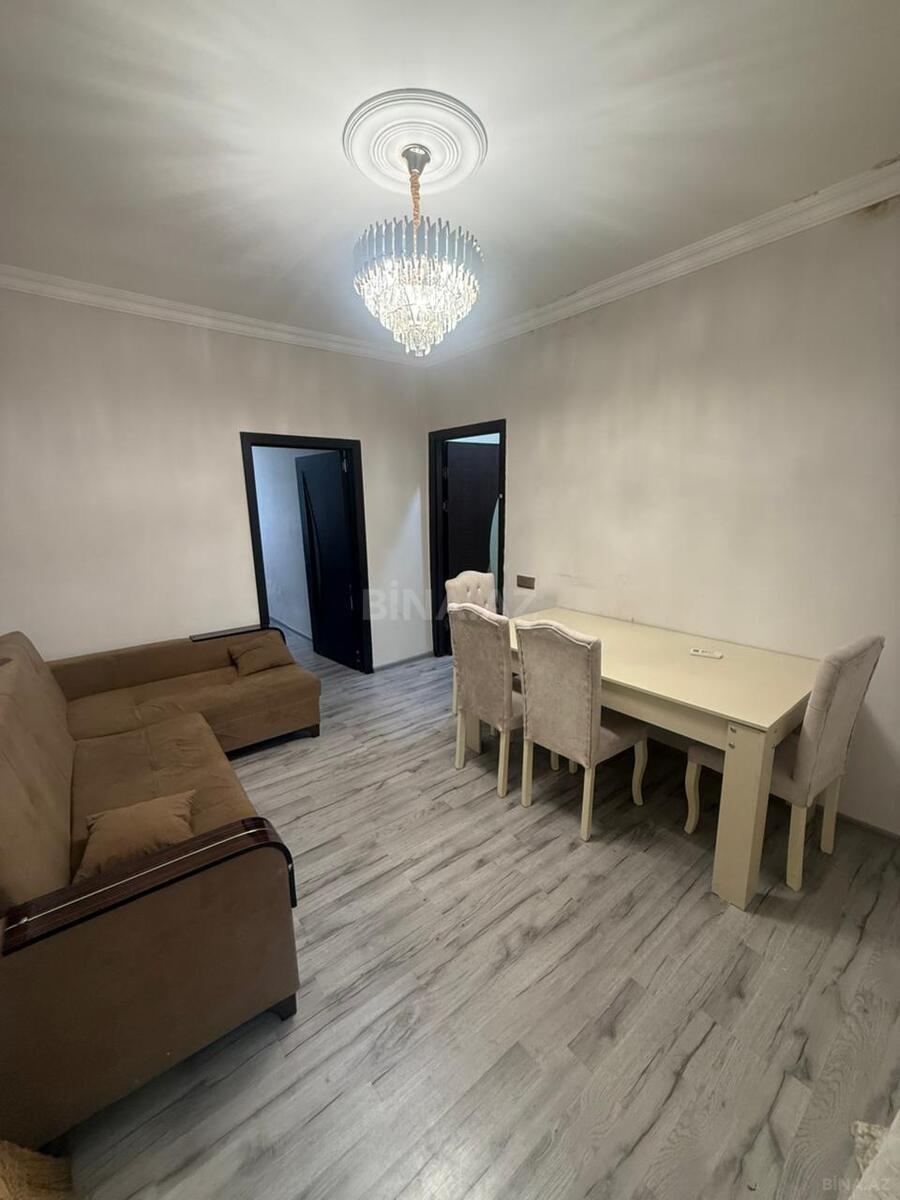 Kirayə verilir 2 otaqlı mənzil 55 m²