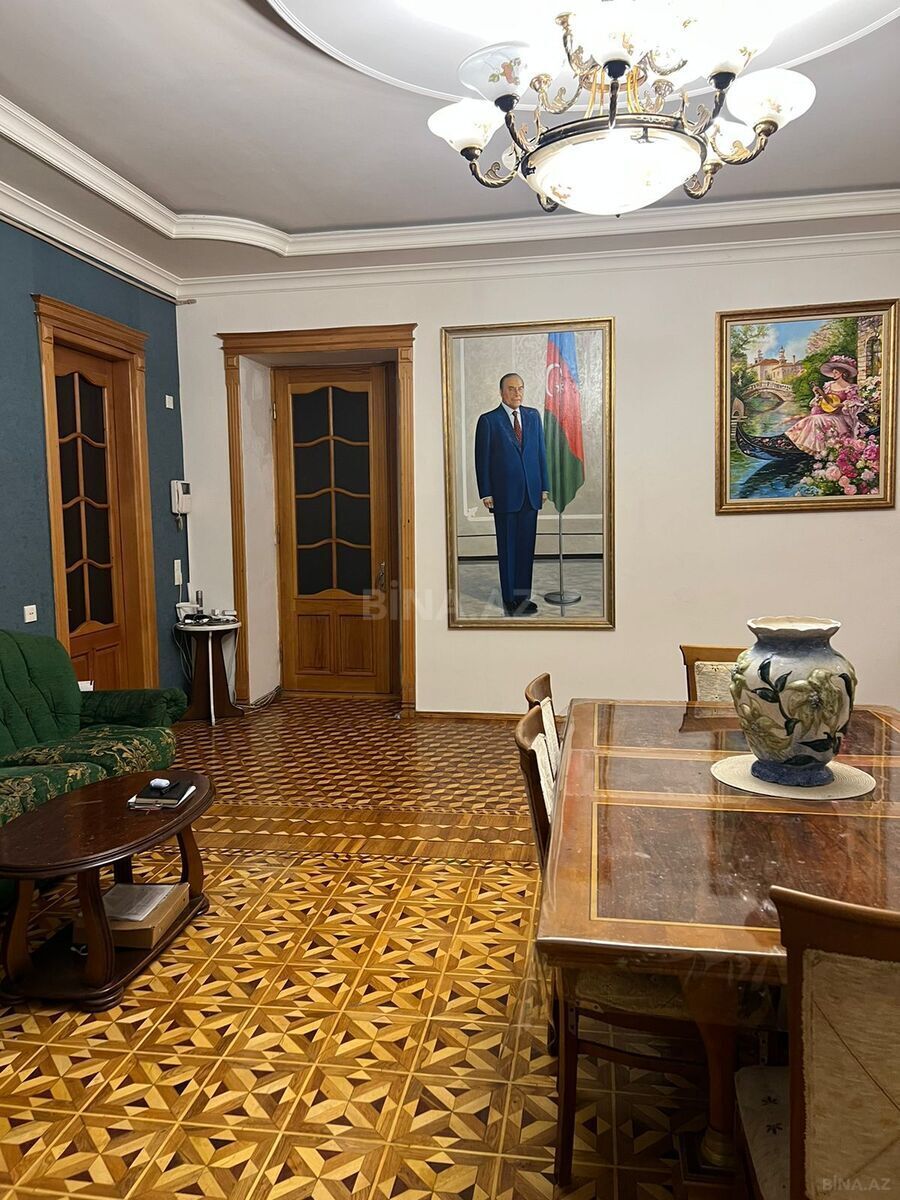 Kirayə verilir 3 otaqlı mənzil 110 m²