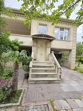 Kirayə verilir 5 otaqlı həyət evi 130 m² — Bakı, Abşeron 5 otaq 130.00 m²