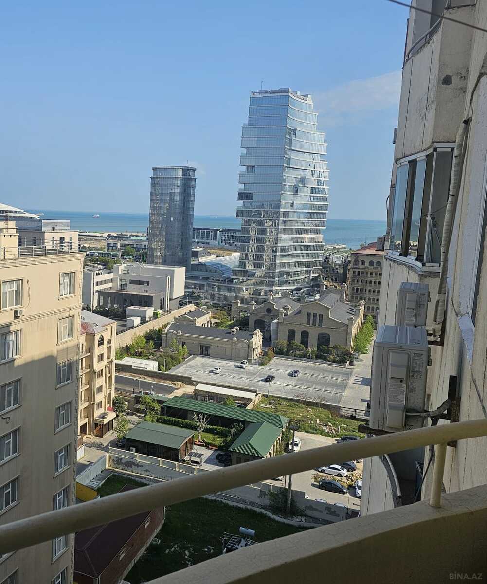 Kirayə verilir 2 otaqlı mənzil 95 m²