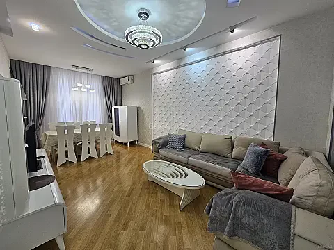 Satılır 3 otaqlı mənzil 110 m² — Bakı, Nizami 3 otaq 110.00 m²