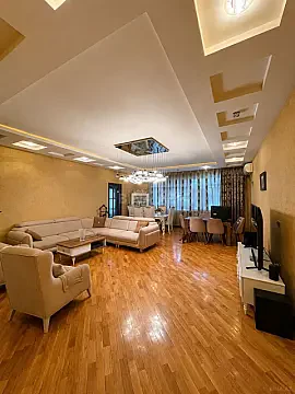 Satılır 4 otaqlı mənzil 200 m² — Bakı, Nəsimi 4 otaq 200.00 m²