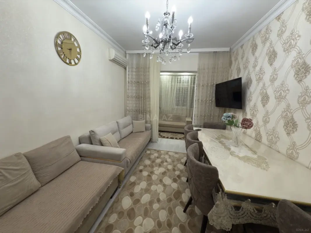 Satılır 2 otaqlı mənzil 88 m²