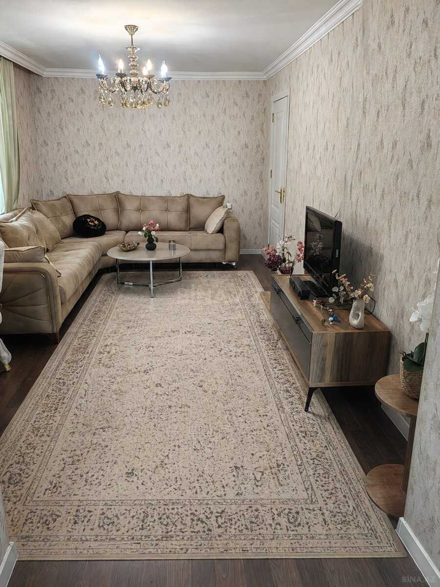 Satılır 2 otaqlı mənzil 70 m²