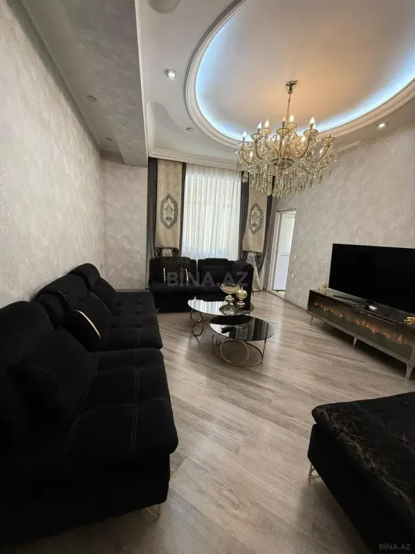 Satılır 2 otaqlı mənzil 95 m²