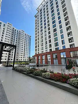 Satılır 4 otaqlı mənzil 174 m² — Bakı 4 otaq 174.00 m²