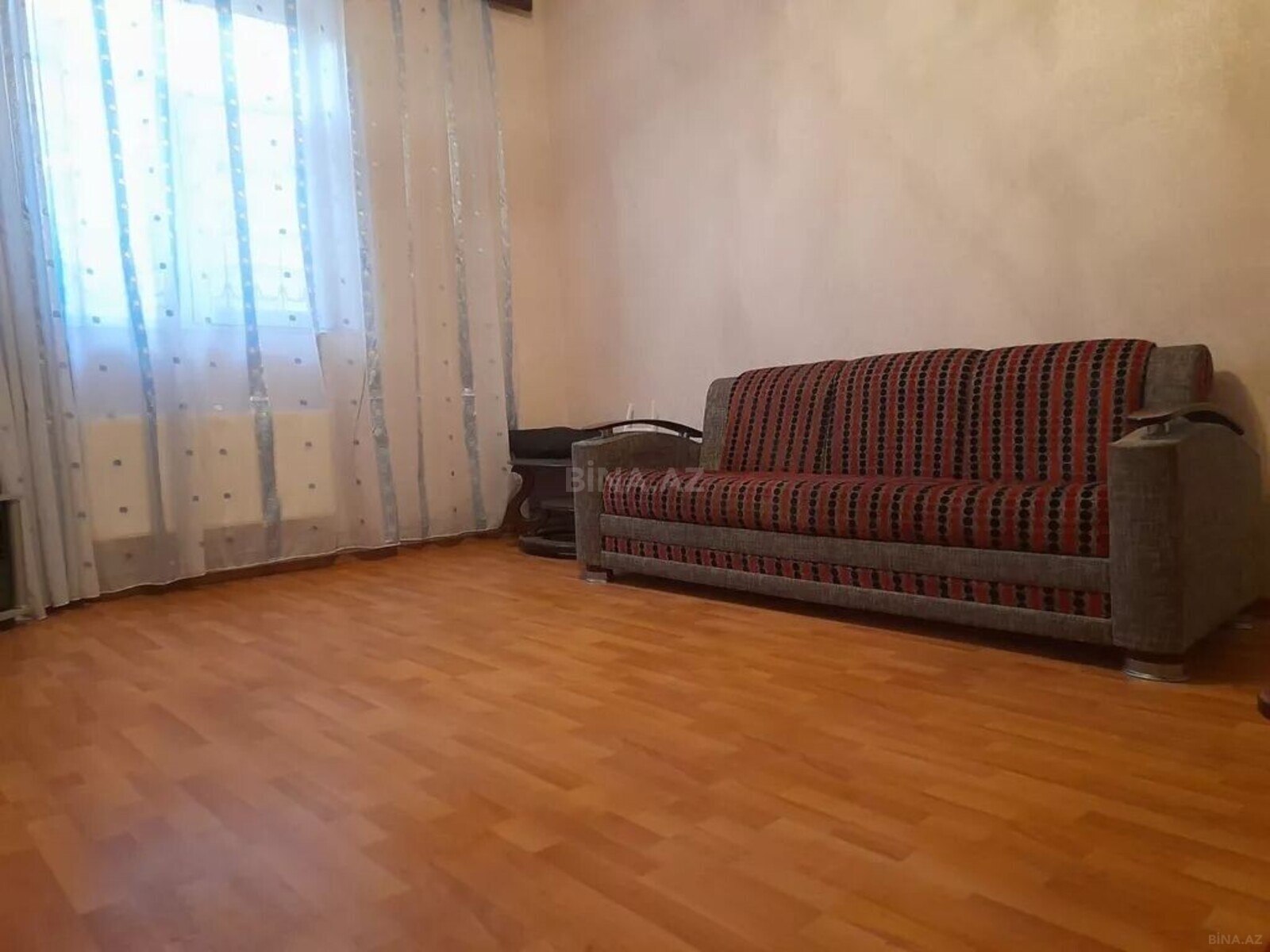 Satılır 4 otaqlı həyət evi 90 m²