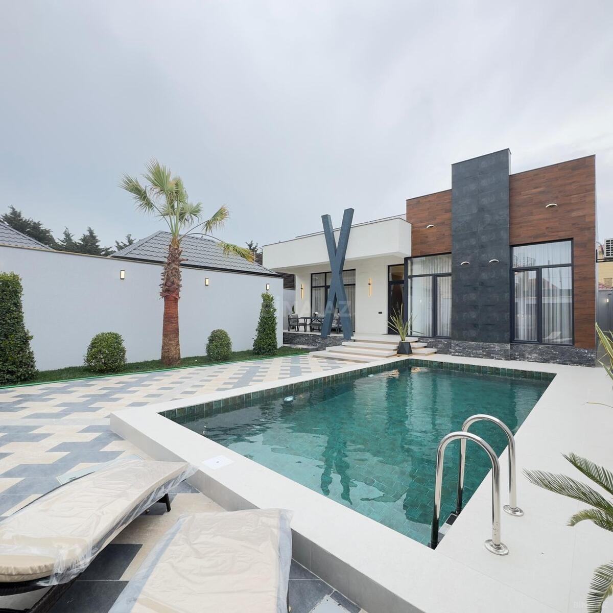 Satılır 4 otaqlı həyət evi 200 m²