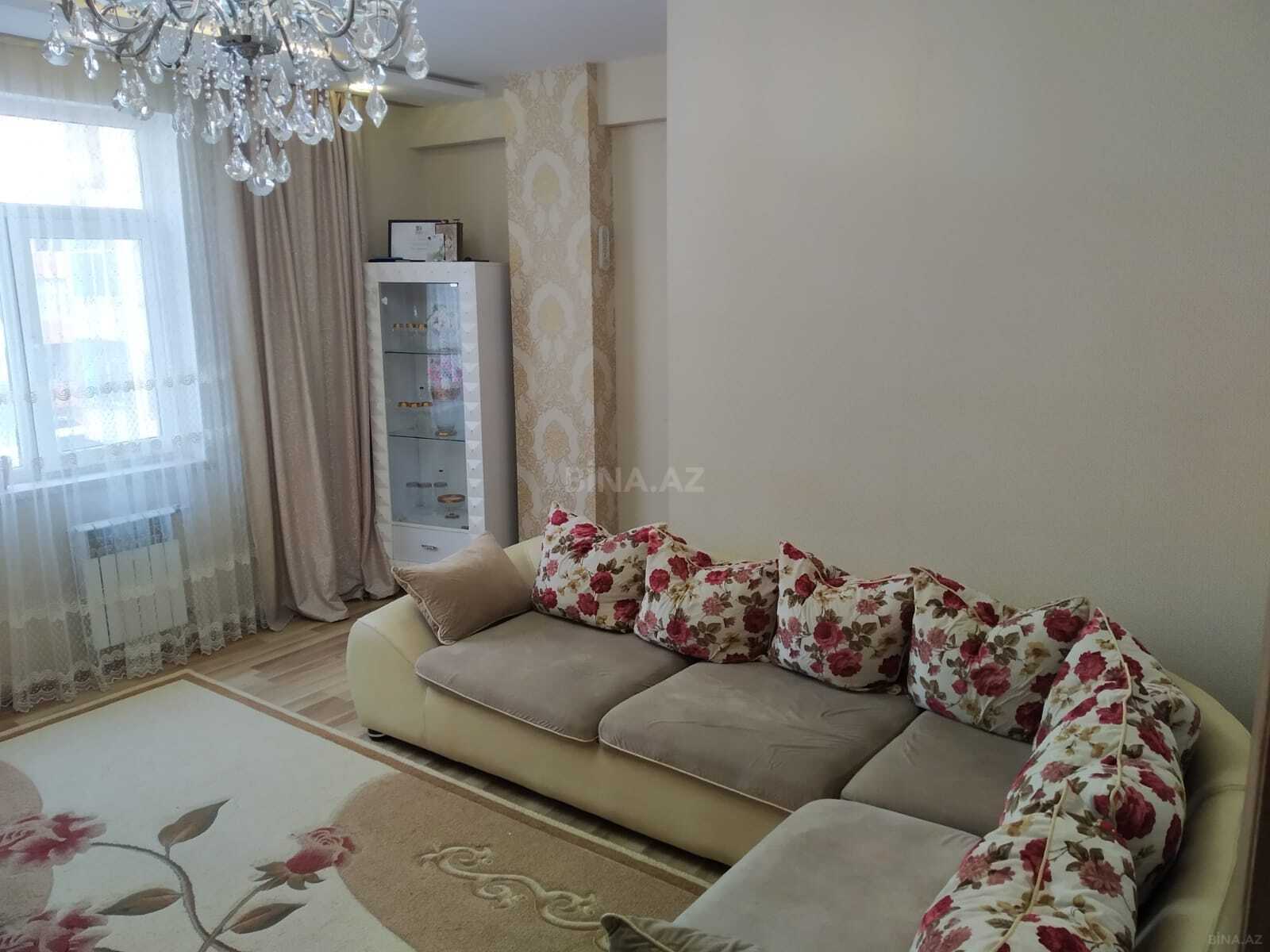 Satılır 2 otaqlı mənzil 57 m²