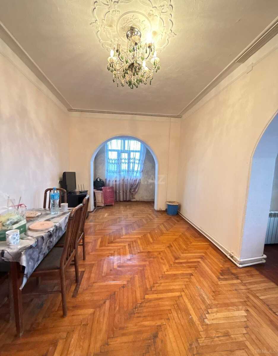 Satılır 1 otaqlı mənzil 34 m²