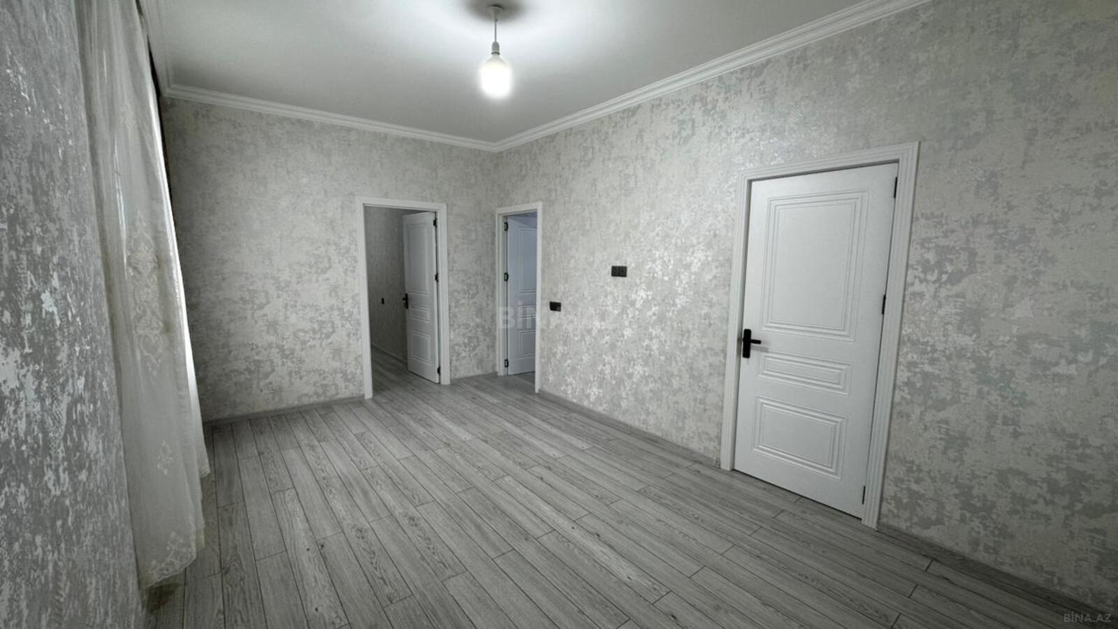 Satılır 2 otaqlı mənzil 52 m²