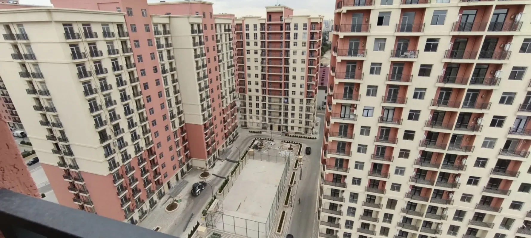 Kirayə verilir 3 otaqlı mənzil 80 m²