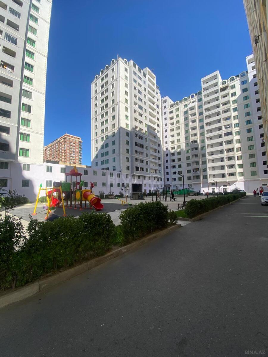 Satılır 4 otaqlı mənzil 170 m²