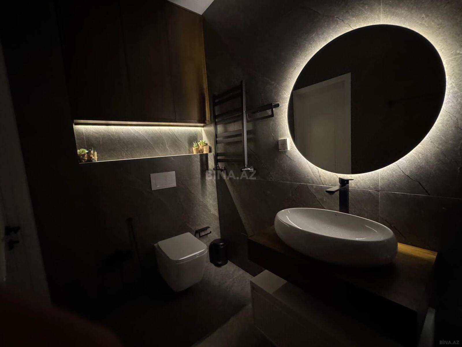 Kirayə verilir 2 otaqlı mənzil 87 m²
