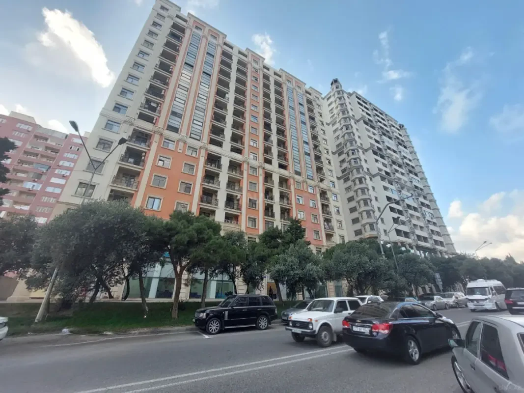 Kirayə verilir 3 otaqlı mənzil 100 m²