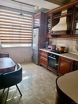 Satılır 2 otaqlı mənzil 80 m² — Bakı 2 otaq 80.00 m²