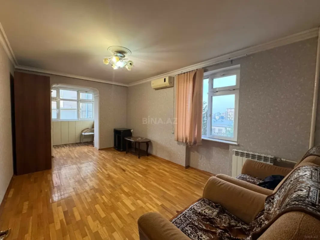 Satılır 1 otaqlı mənzil 35 m²