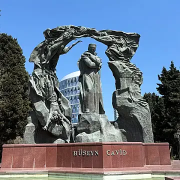 Satılır 3 otaqlı mənzil 158 m² — Bakı 3 otaq 158.00 m²