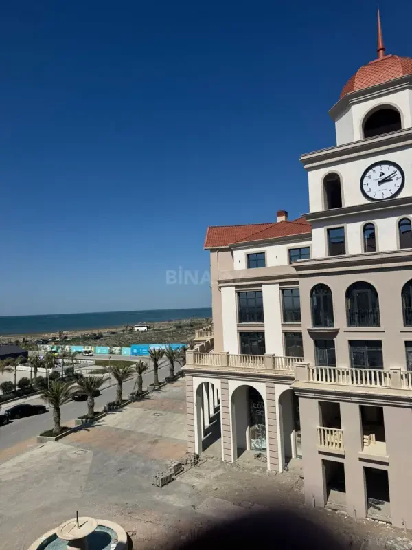 Satılır 2 otaqlı mənzil 111 m²