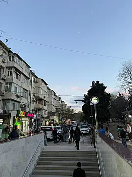 Satılır 1 otaqlı mənzil 30 m² — Bakı, Memar Əcəmi yanı 1 otaq 30.00 m²