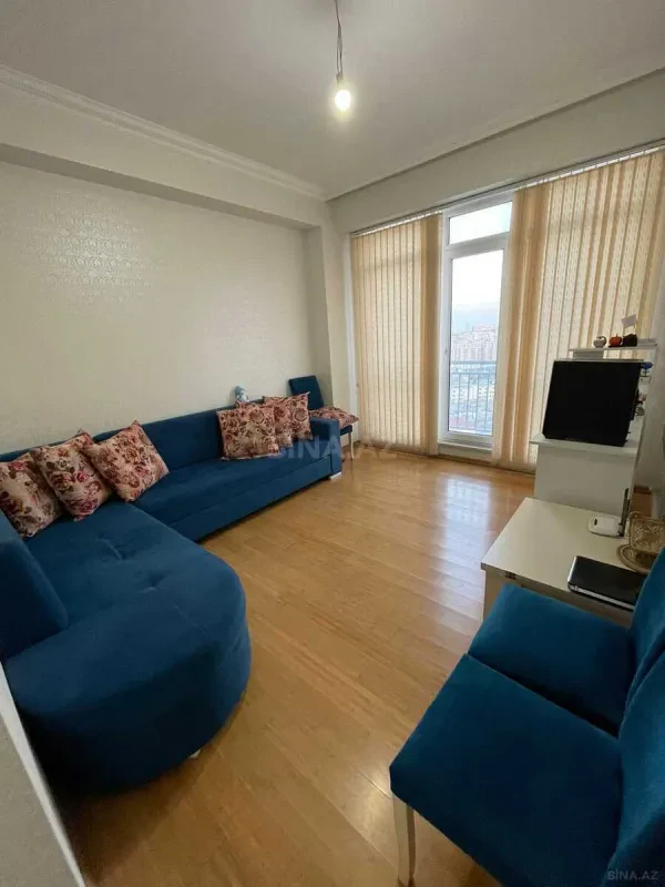 Kirayə verilir 2 otaqlı mənzil 50 m²