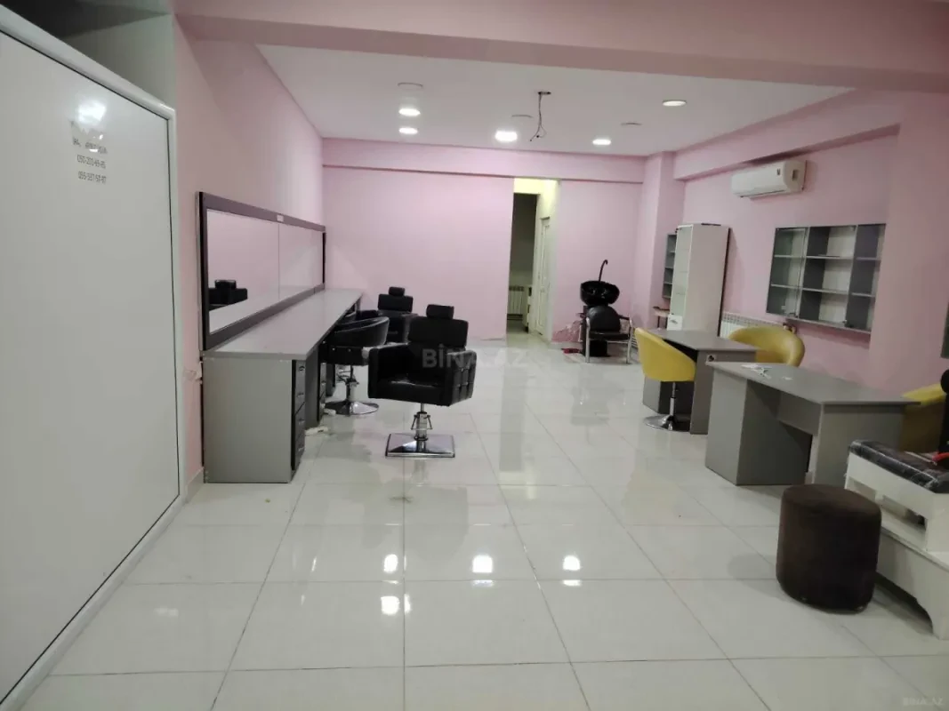 Kirayə verilir obyekt 105 m²