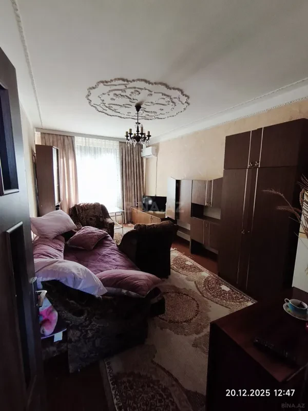 Satılır 5 otaqlı mənzil 110 m²