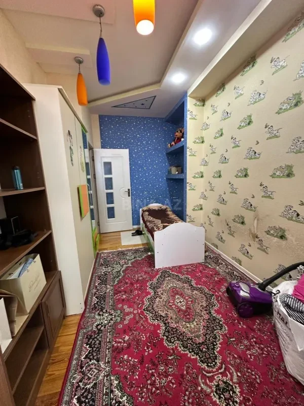Satılır 3 otaqlı mənzil 65 m²