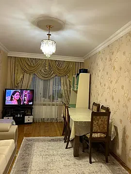 Satılır 3 otaqlı mənzil 80 m² — Bakı, Həzi Aslanov qəs. 3 otaq 80.00 m²