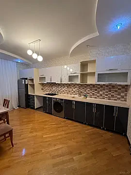 Kirayə verilir 2 otaqlı mənzil 75 m² — Bakı 2 otaq 75.00 m²