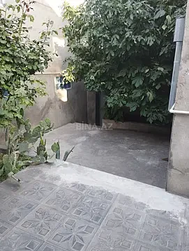 Kirayə verilir 2 otaqlı həyət evi 55 m² — Bakı 2 otaq 55.00 m²