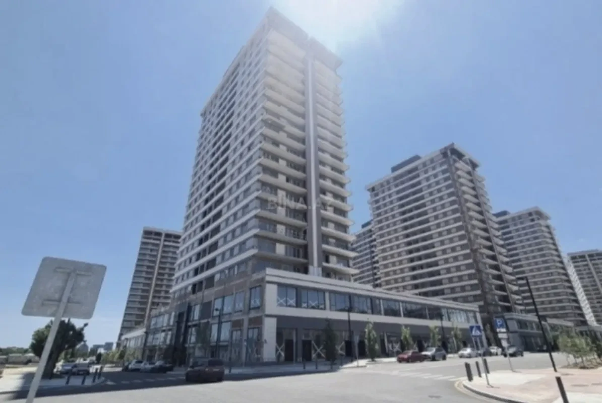 Satılır 3 otaqlı mənzil 157 m²
