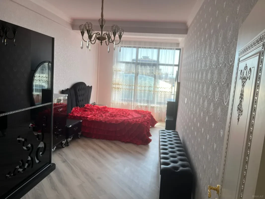 Kirayə verilir 3 otaqlı mənzil 102 m²