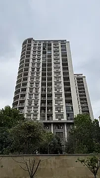 Kirayə verilir 4 otaqlı mənzil 184 m² — Bakı 4 otaq 184.00 m²