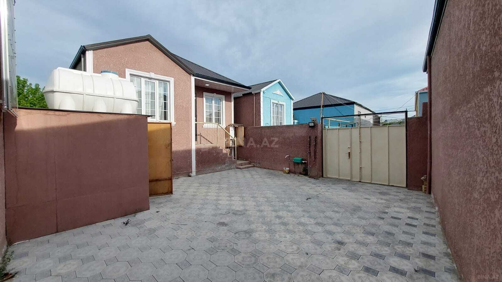 Satılır 3 otaqlı həyət evi 75 m²