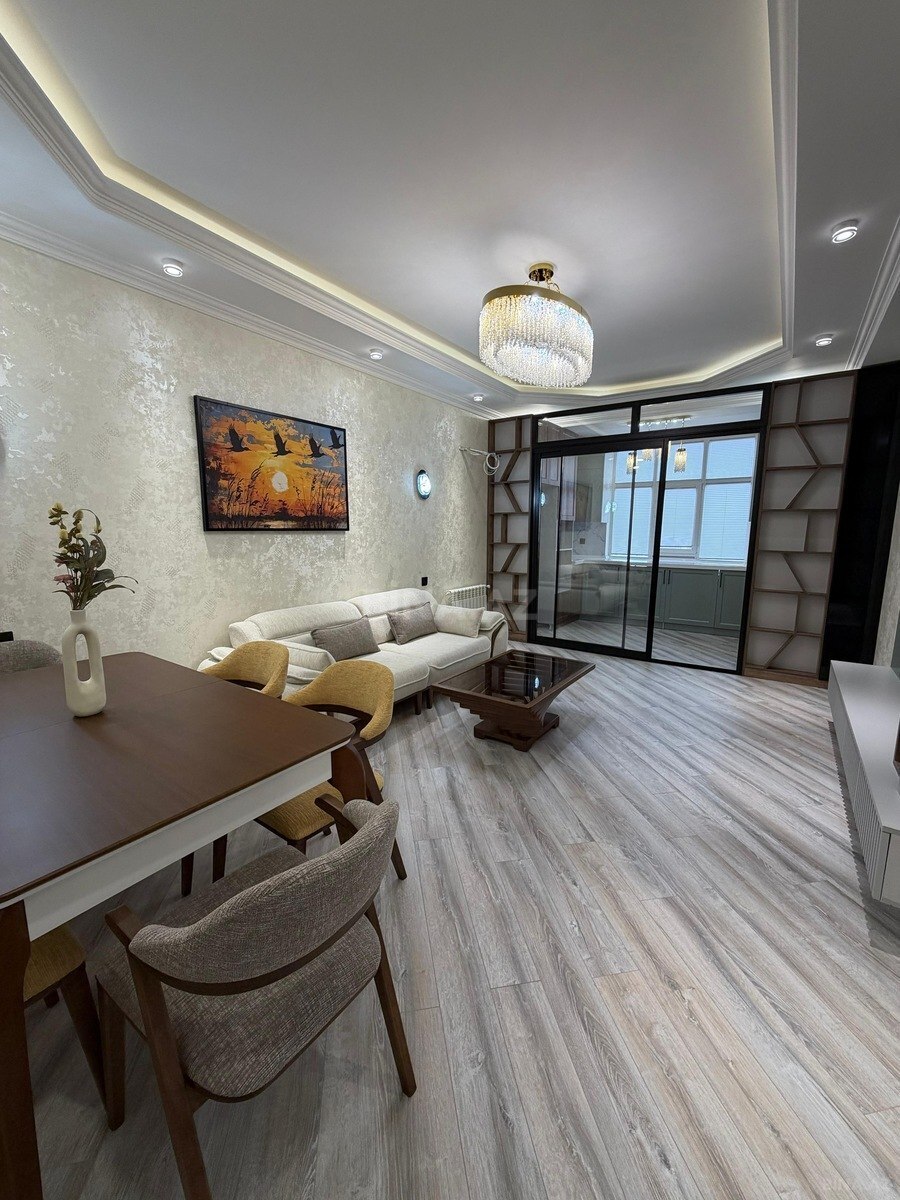 Satılır 3 otaqlı mənzil 90 m²
