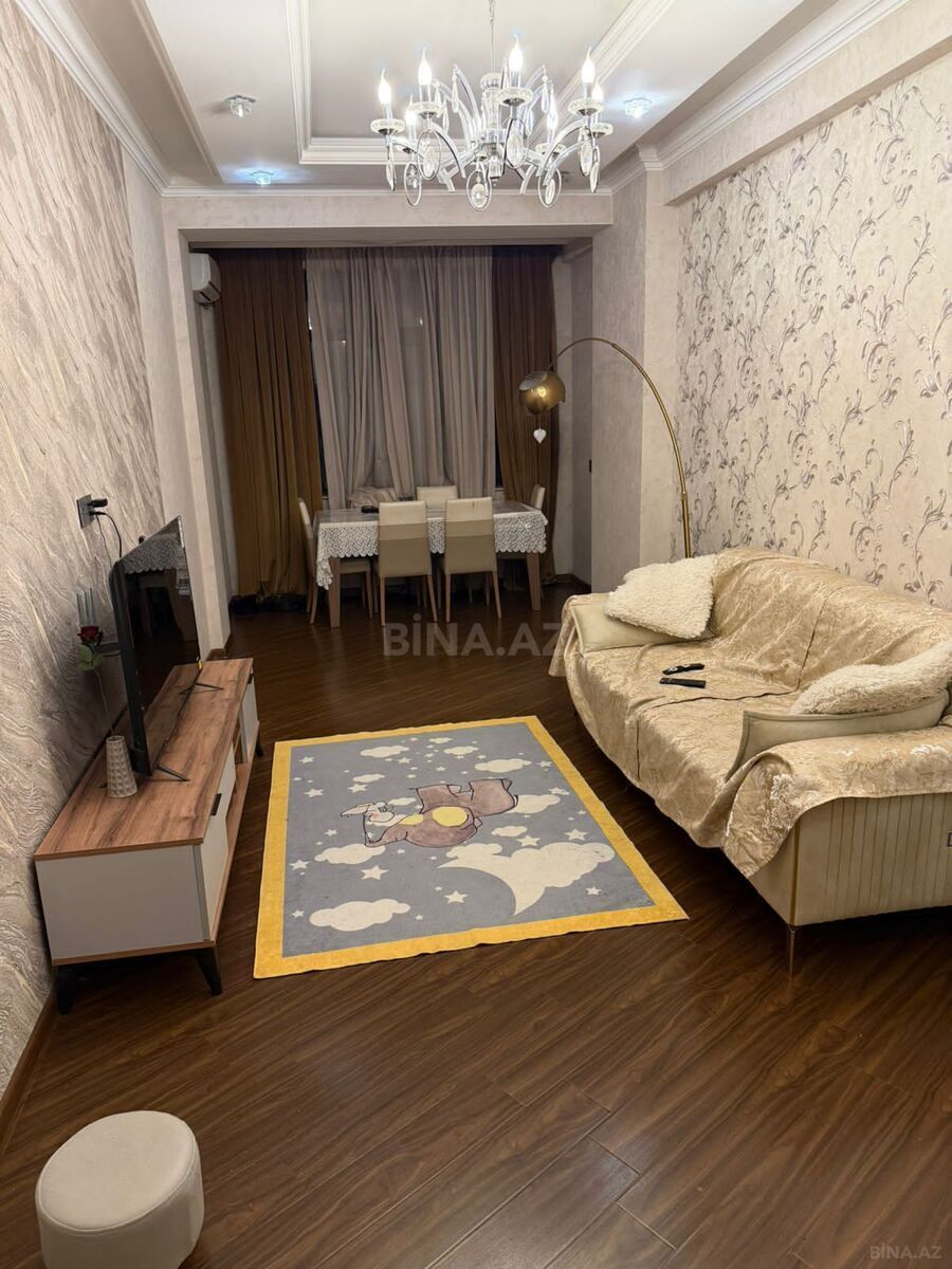 Satılır 3 otaqlı mənzil 110 m²