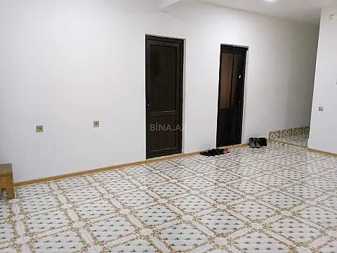 Satılır 6 otaqlı həyət evi 250 m² — Bakı 6 otaq 250.00 m²