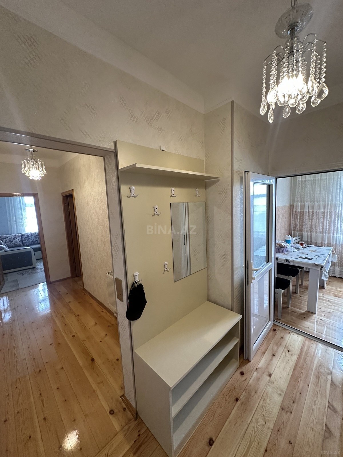 Satılır 2 otaqlı mənzil 57 m²