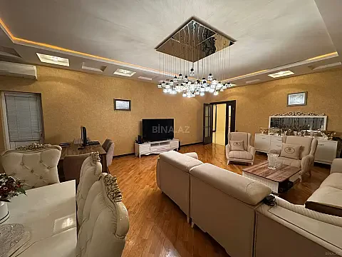 Satılır 4 otaqlı mənzil 200 m² — Bakı, Nəsimi 4 otaq 200.00 m²