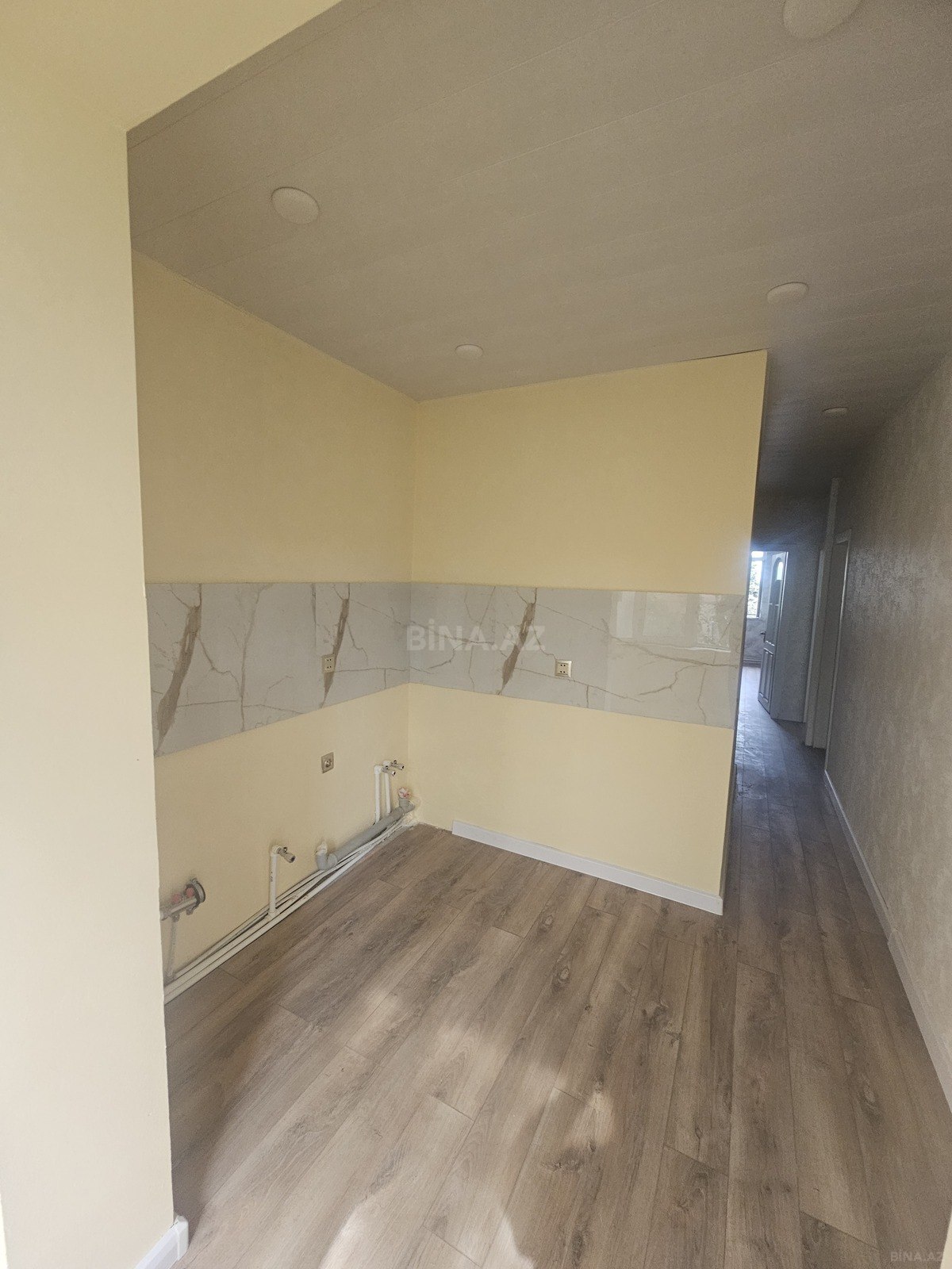 Kirayə verilir 3 otaqlı mənzil 76 m²